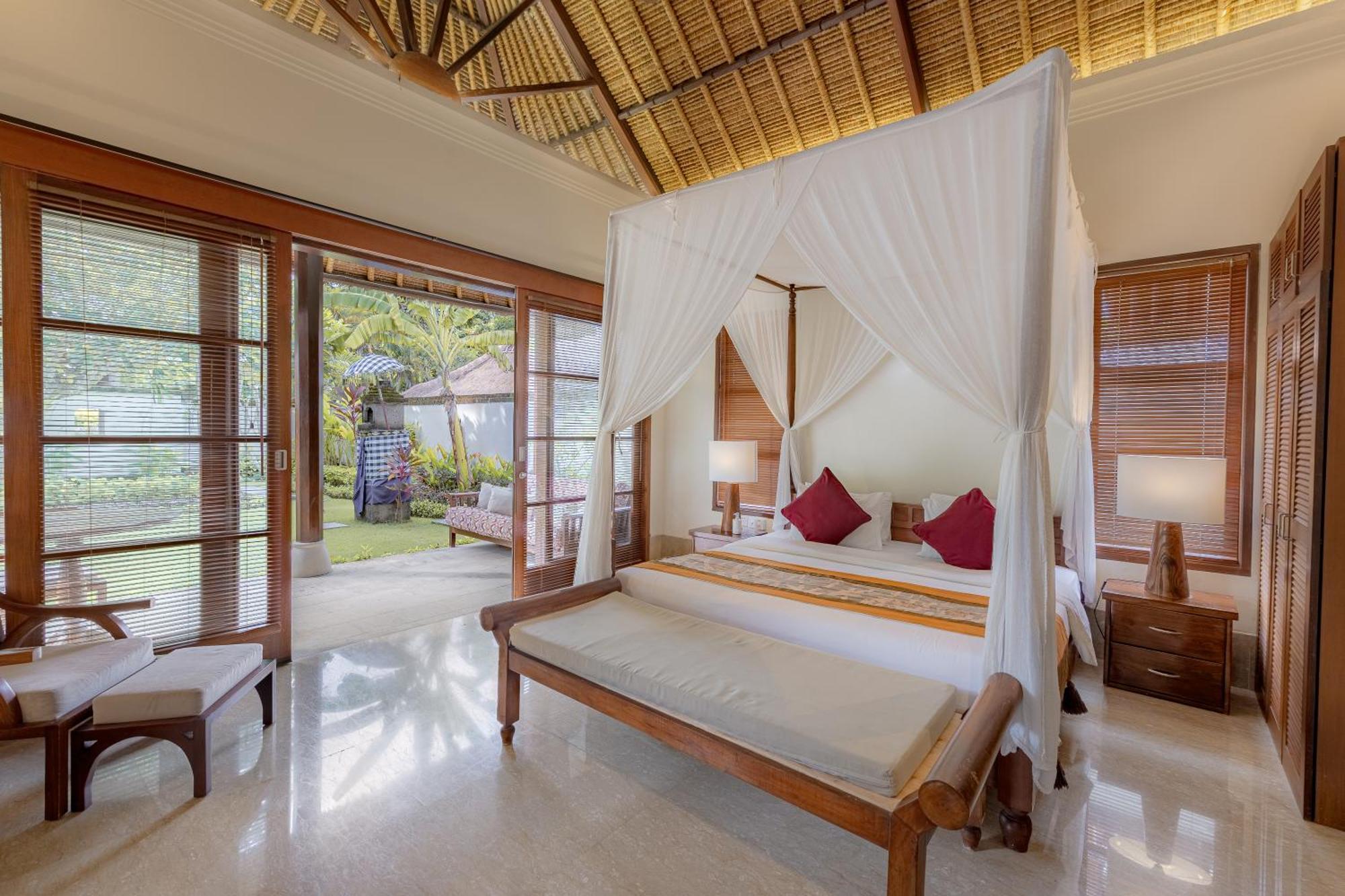 Villa Dorado - Steps From Jimbaran Beach Esterno foto