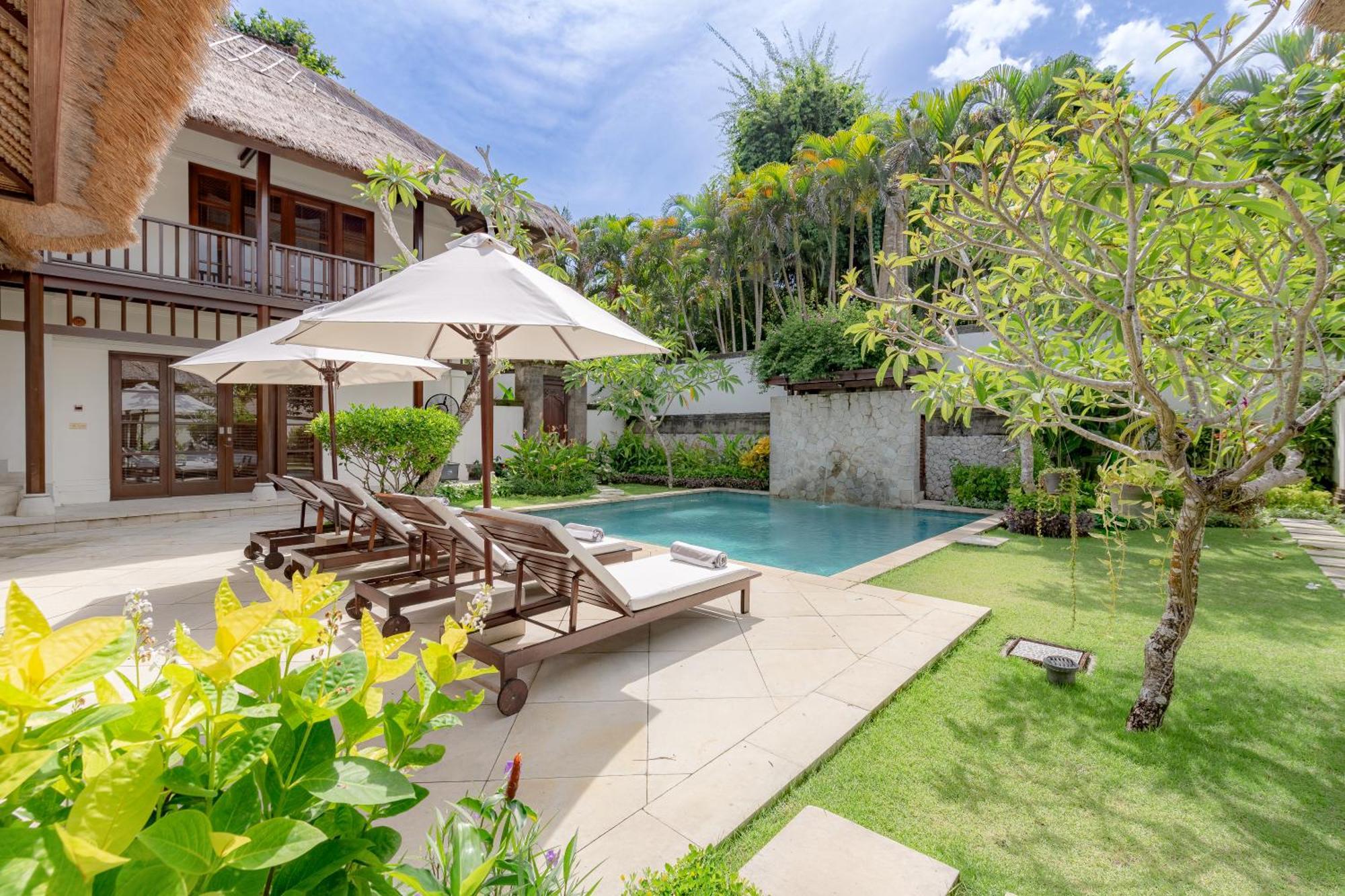 Villa Dorado - Steps From Jimbaran Beach Esterno foto